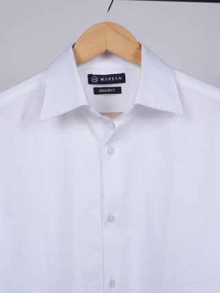 Broad Collar Classic White